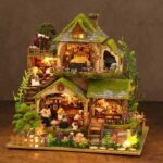 Forest Adventures DIY Miniature Dollhouse_3