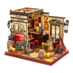 Crown Tavern DIY Miniature Dollhouse_1