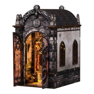 Dragons Treasure Labyrinth Book Nook Miniature Dollhouse_1
